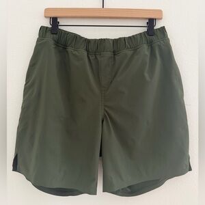 Lolë Olive Green Men’s Running Shorts - Size Medium